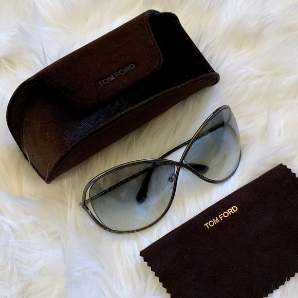 Tom Ford Accessories - Tom Ford Miranda Gradient Oversized Sunglasses